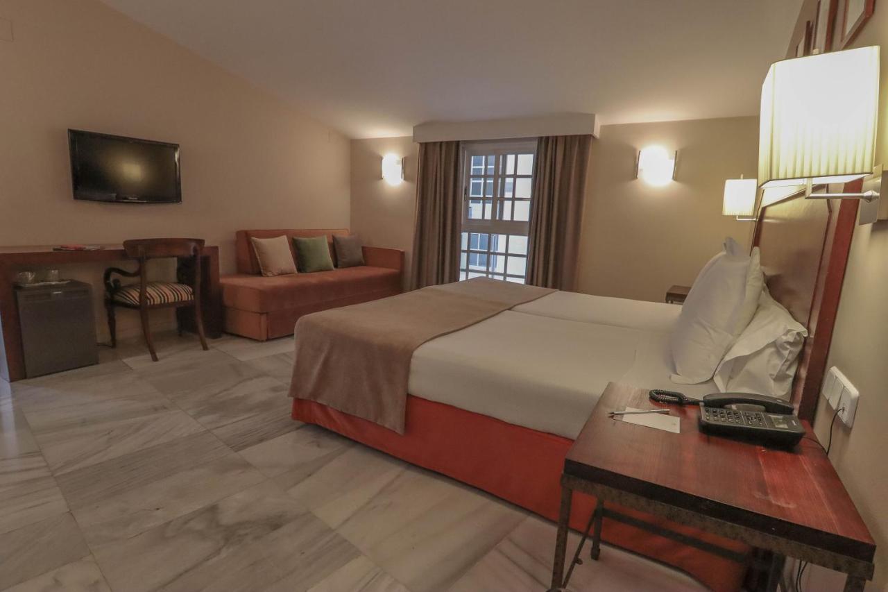 Hotel San Gil Севилья Экстерьер фото