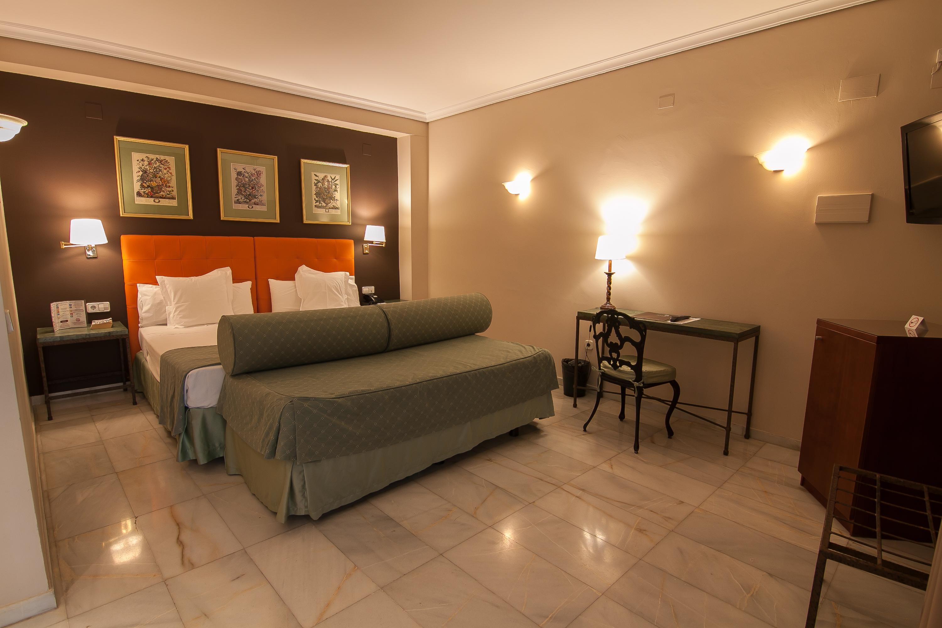 Hotel San Gil Севилья Экстерьер фото