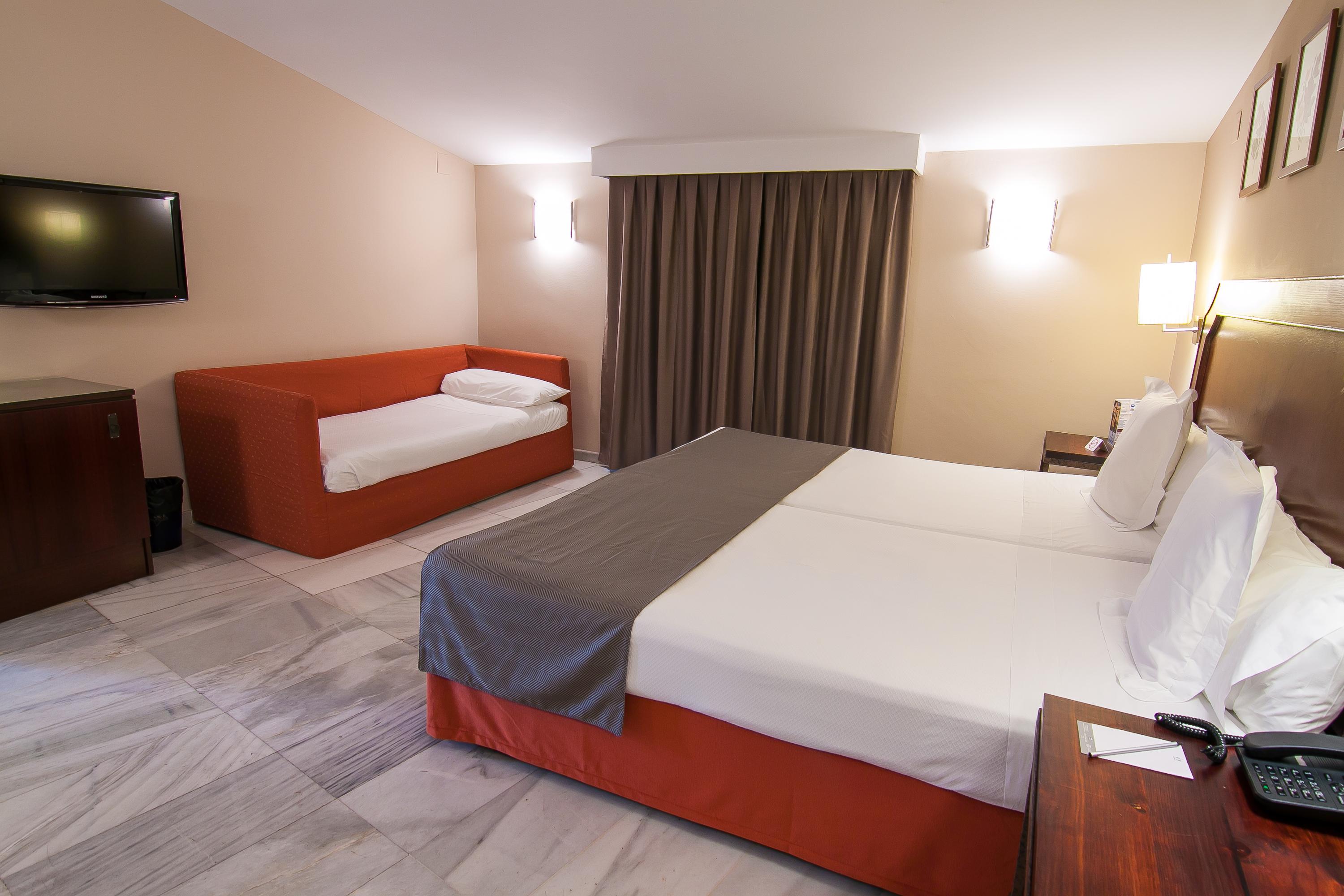 Hotel San Gil Севилья Экстерьер фото