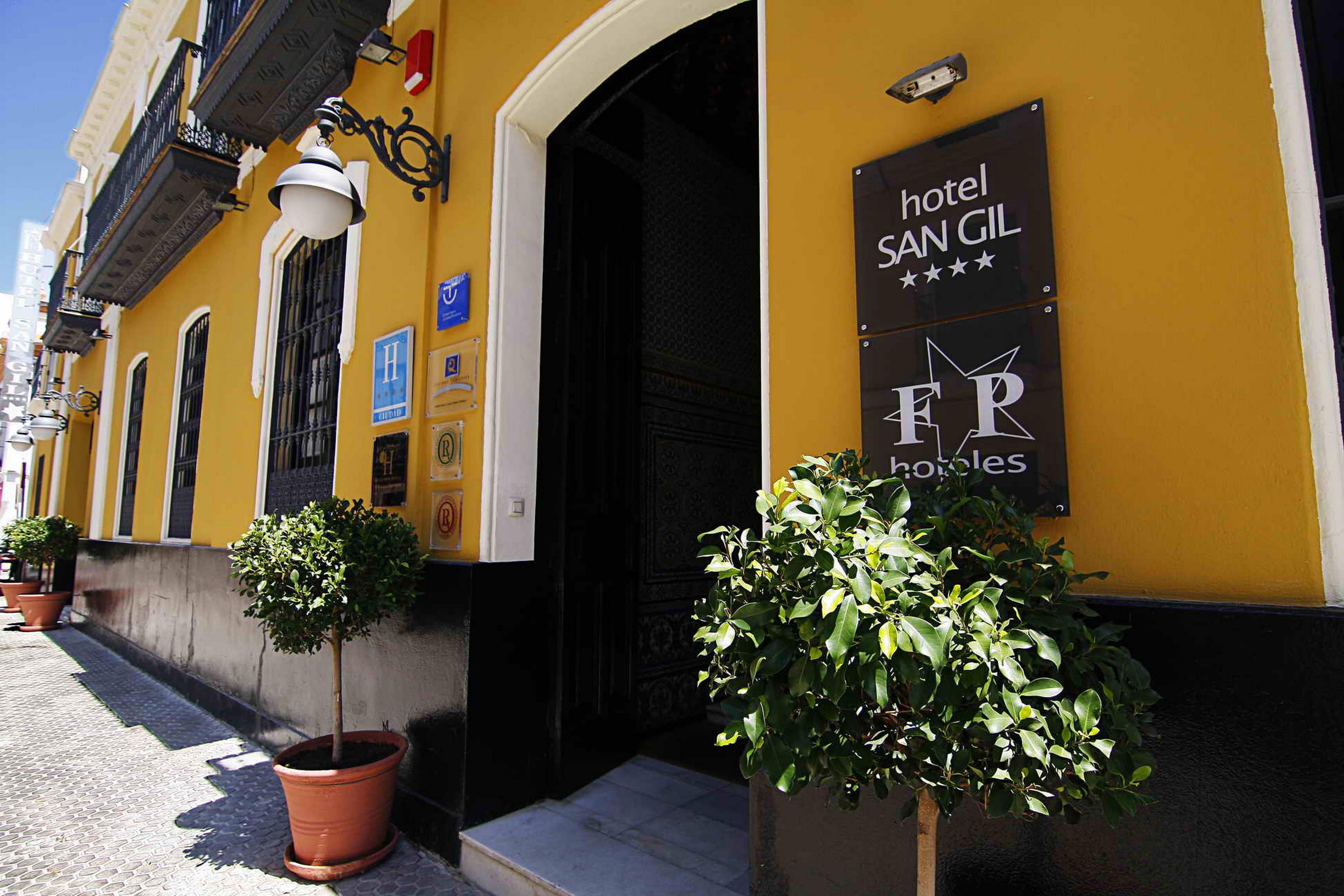 Hotel San Gil Севилья Экстерьер фото