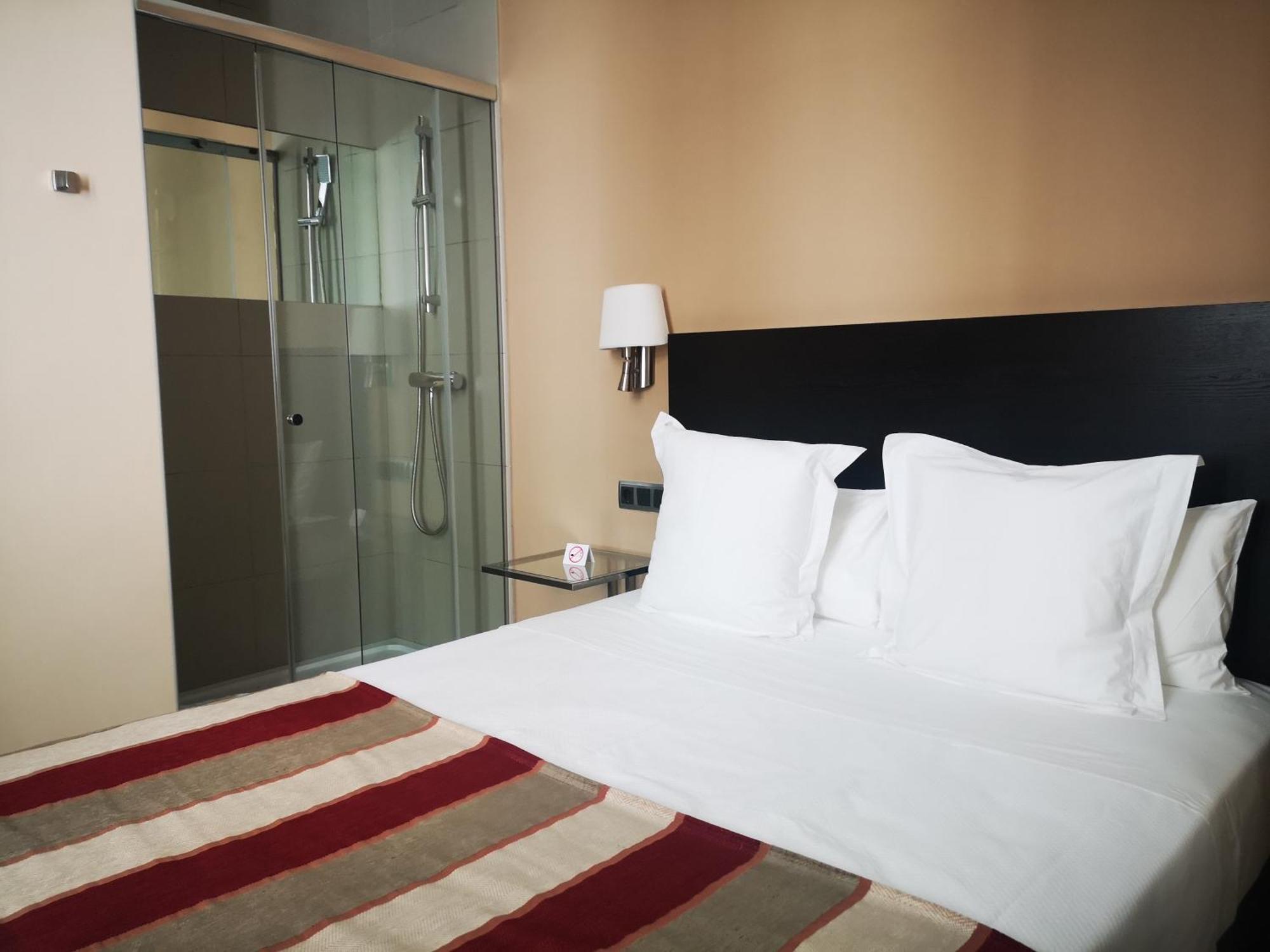 Hotel San Gil Севилья Номер фото