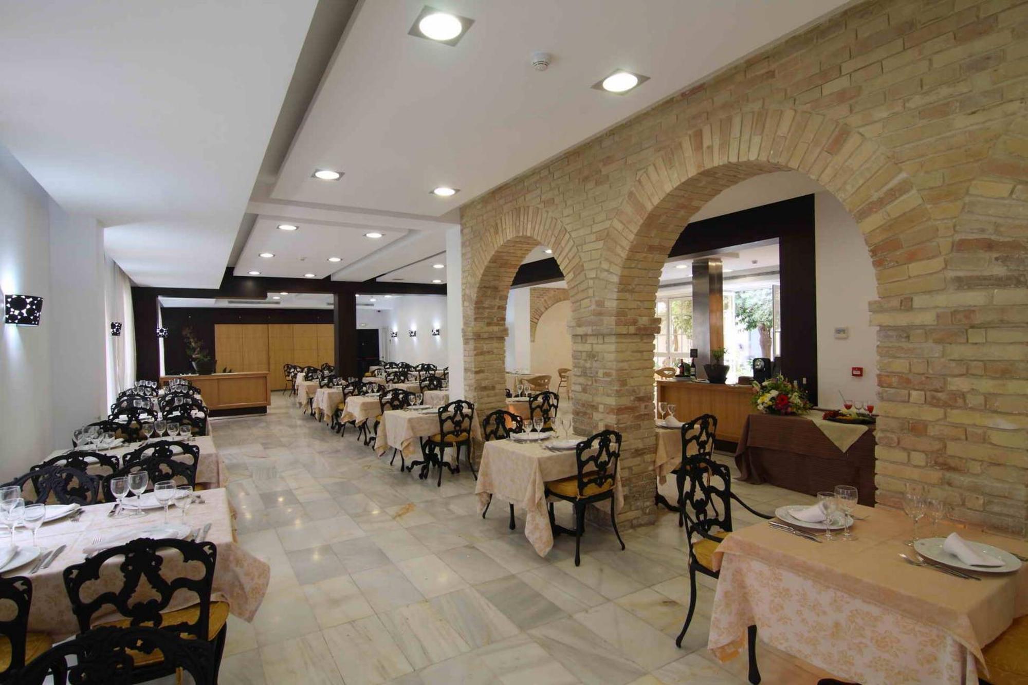 Hotel San Gil Севилья Экстерьер фото