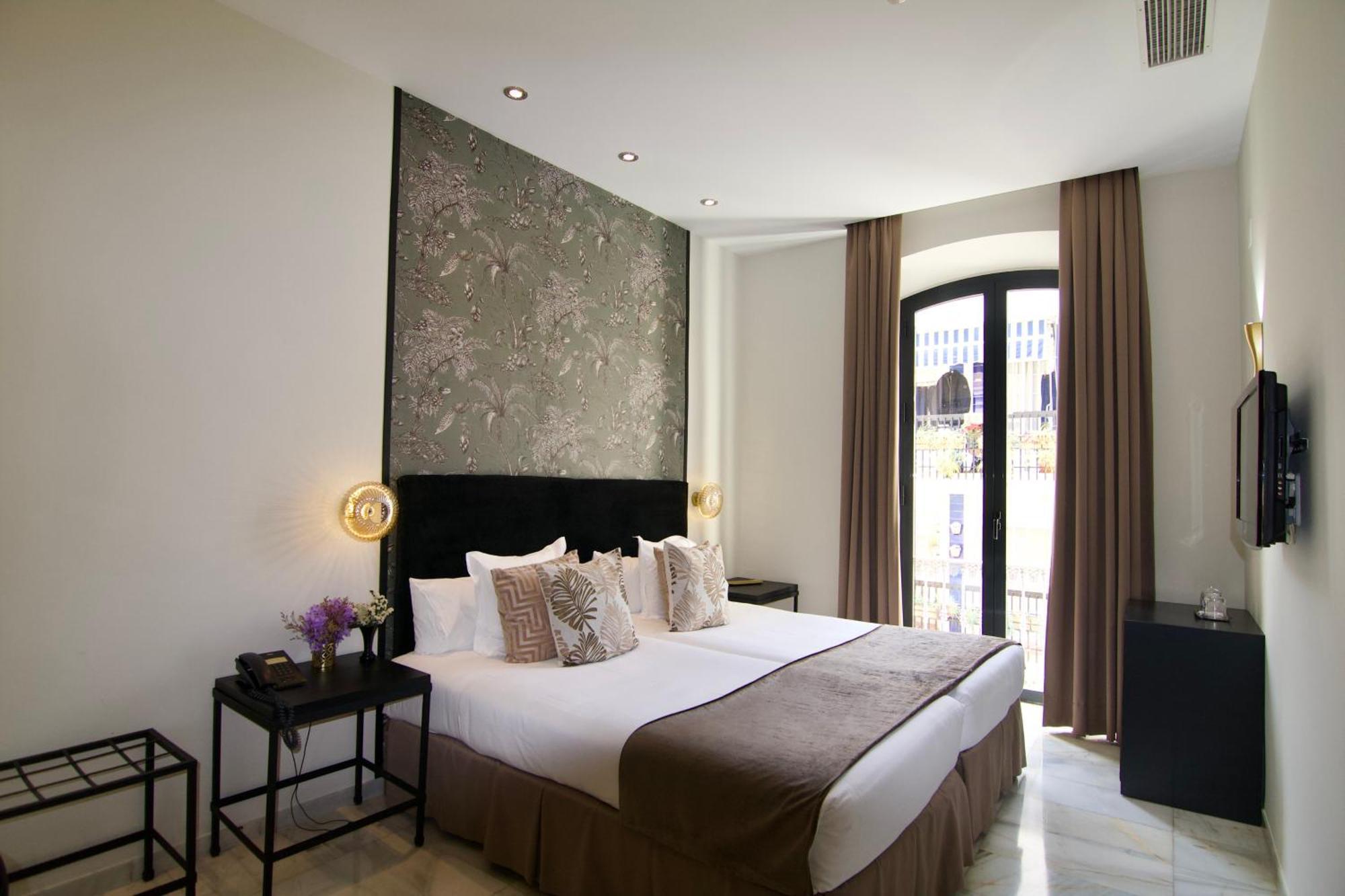 Hotel San Gil Севилья Экстерьер фото